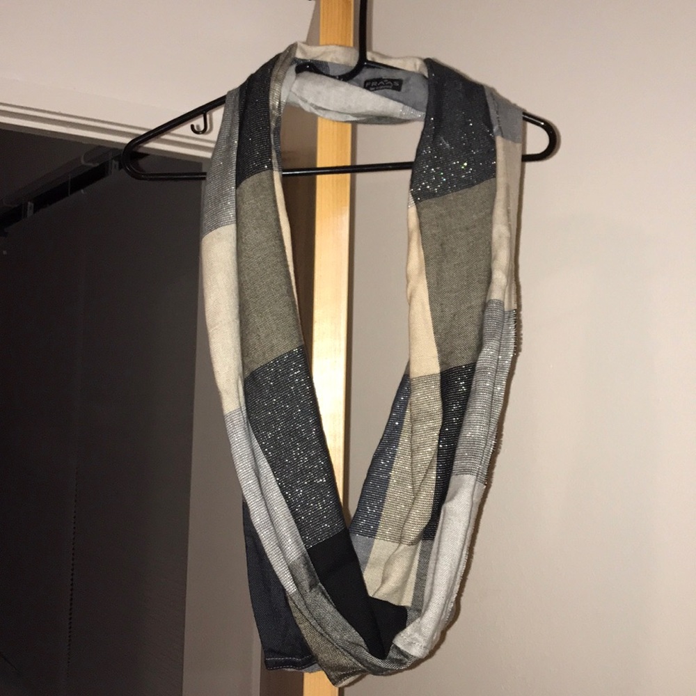 Infinity Scarf